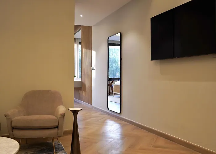 Pilo Serviced Apartments
